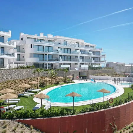 Solmalaga Seaview Pool & Parking Apartment