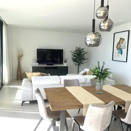 Solmalaga Seaview Pool & Parking Appartement