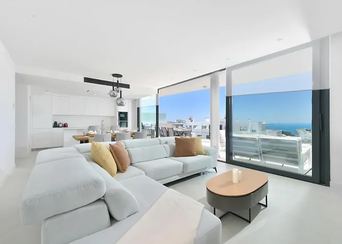 Solmalaga Seaview Pool & Parking 公寓 丰希罗拉