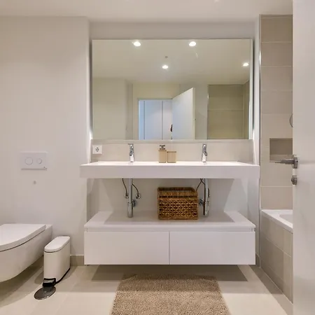 Solmalaga Seaview Pool & Parking فوينخيرولا