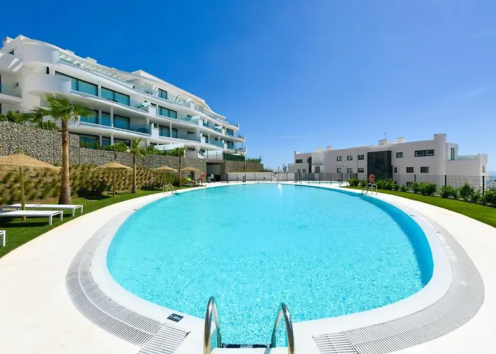 Solmalaga Seaview Pool & Parking Appartement *