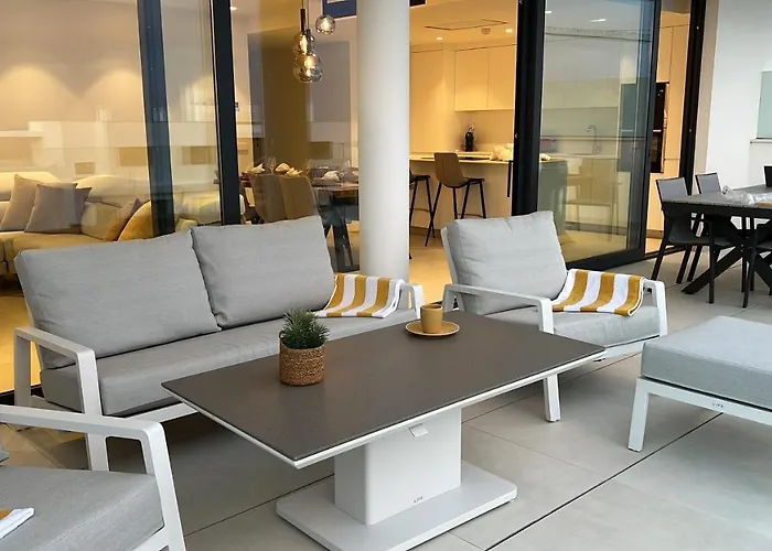 Solmalaga Seaview Pool & Parking Fuengirola