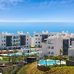 Solmalaga Seaview Pool & Parking Apartment